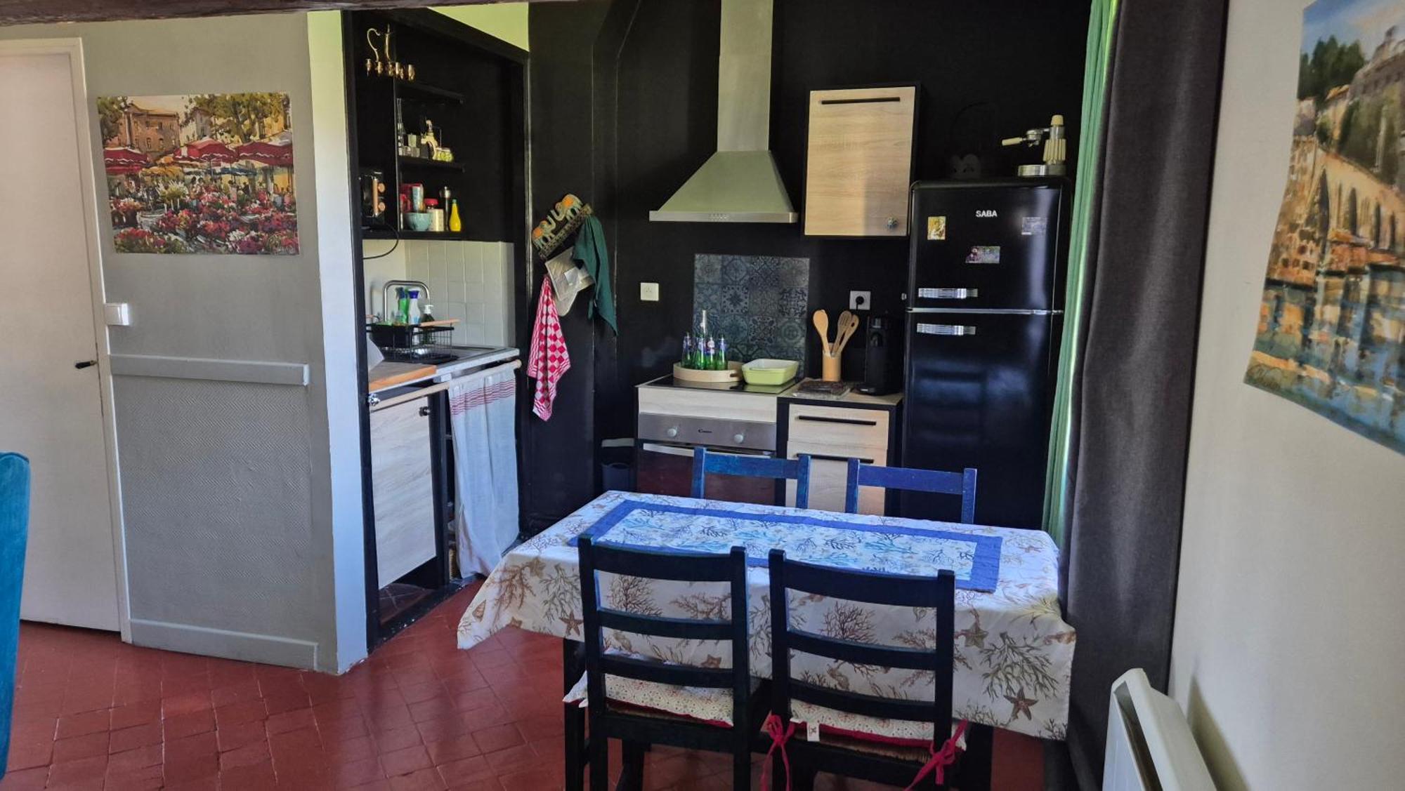 Ferienwohnung Un Nid Sur Les Toits Face Au Palais Des Papes Avignon Exterior foto
