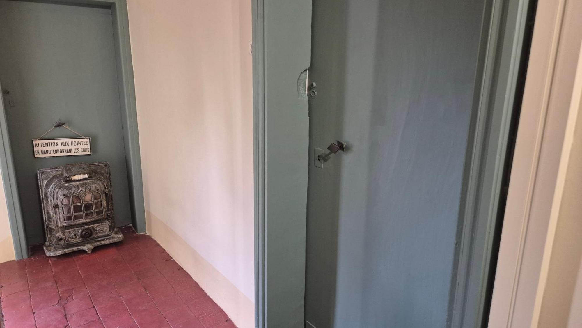 Ferienwohnung Un Nid Sur Les Toits Face Au Palais Des Papes Avignon Exterior foto